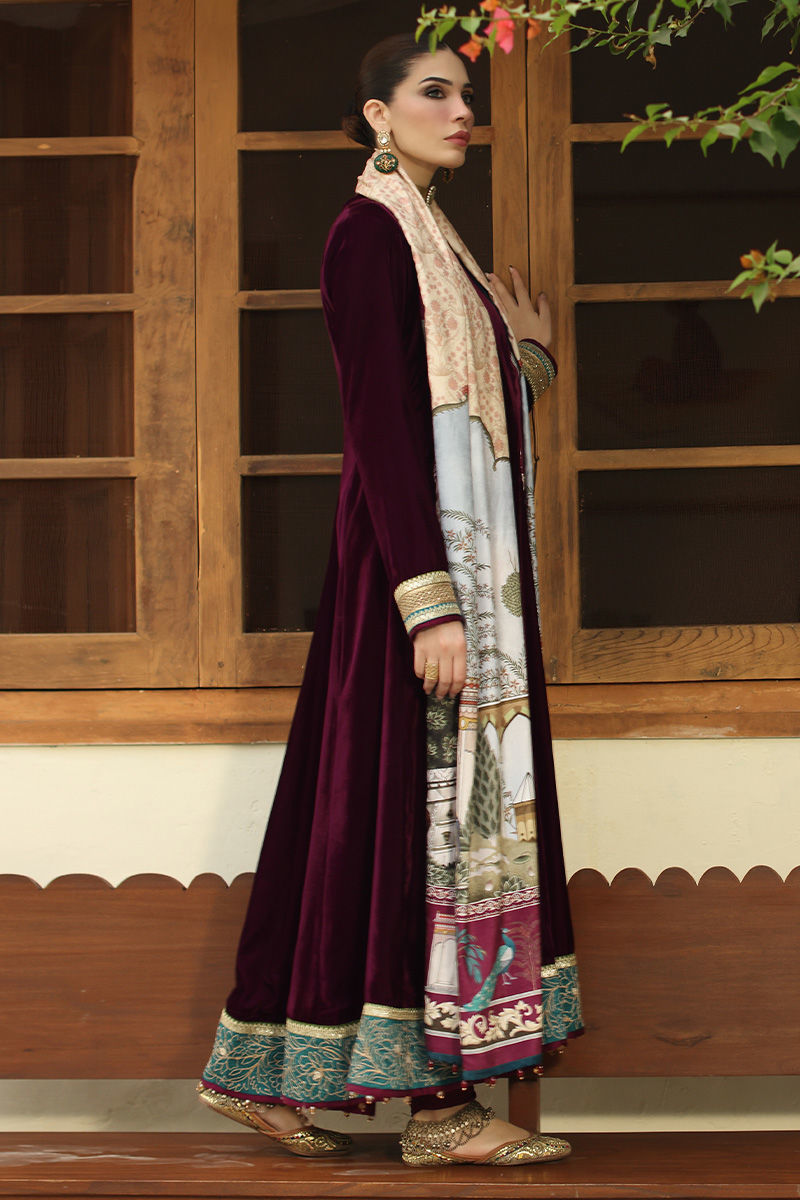 Aisha Imran | Printed Panache Velvet Shawls 25 | Safa Velvet Shawl, image 2