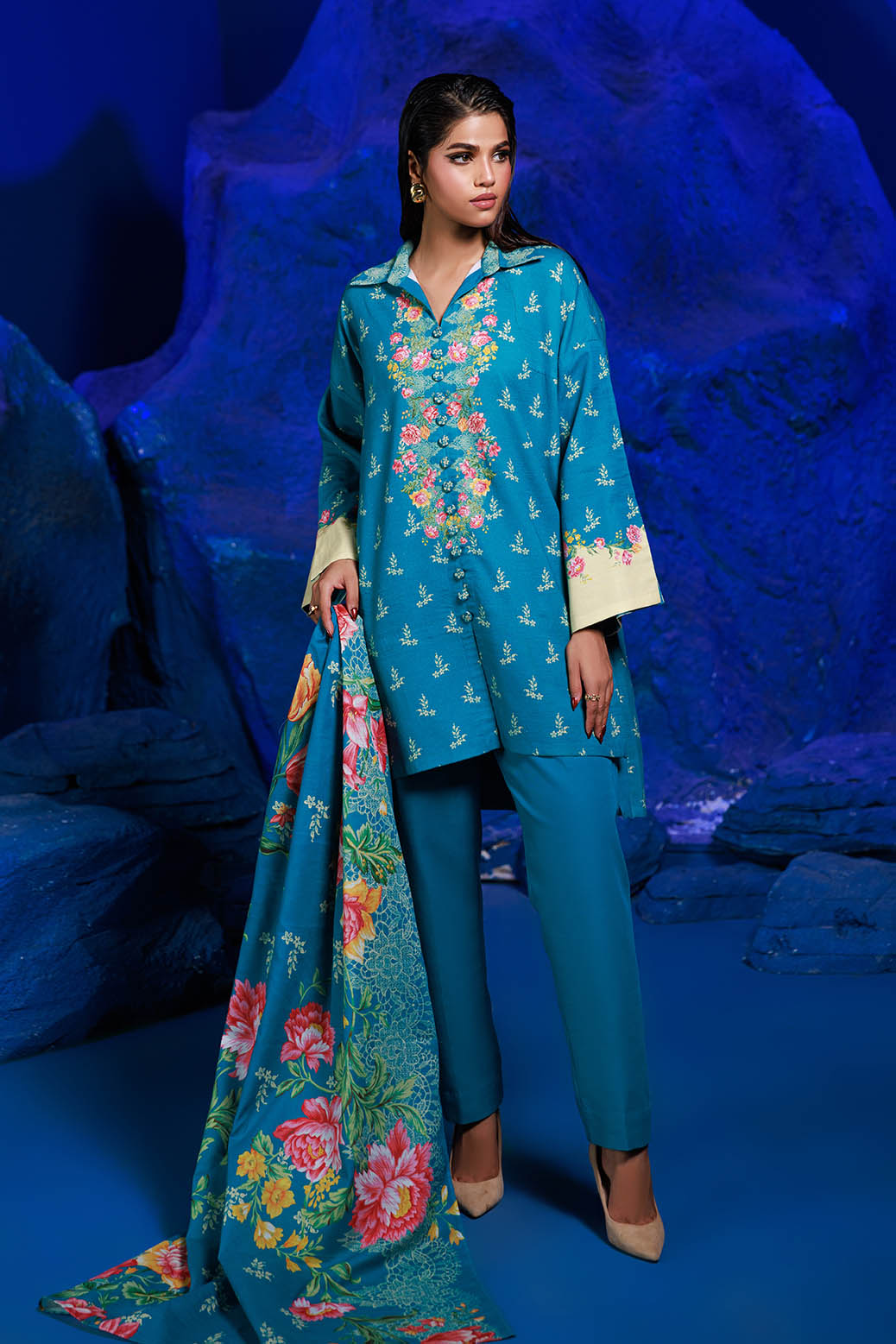 Bonanza Satrangi | Blooming 3 Pc (1W24P3P229) -  Bonanza Satrangi Unstitched - Original Designer Dress - House of Maryam