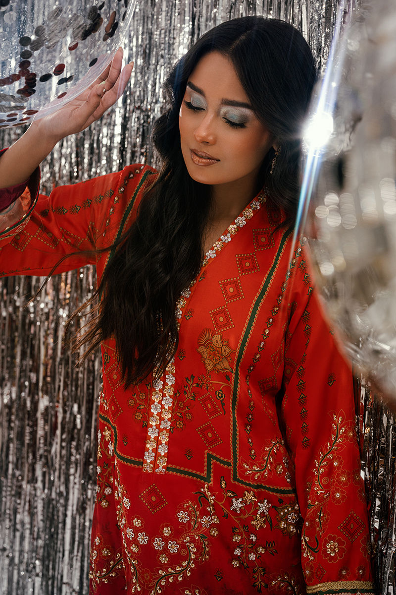 Fatima Khan | Disco Revival Festive Silk | Sunlit Umber, image 4
