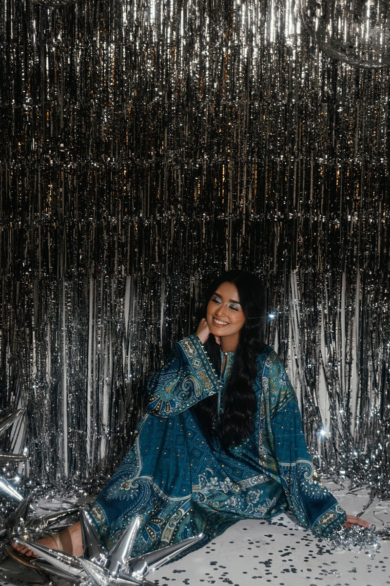 Fatima Khan | Disco Revival Festive Silk | Chundri Kaftan-6