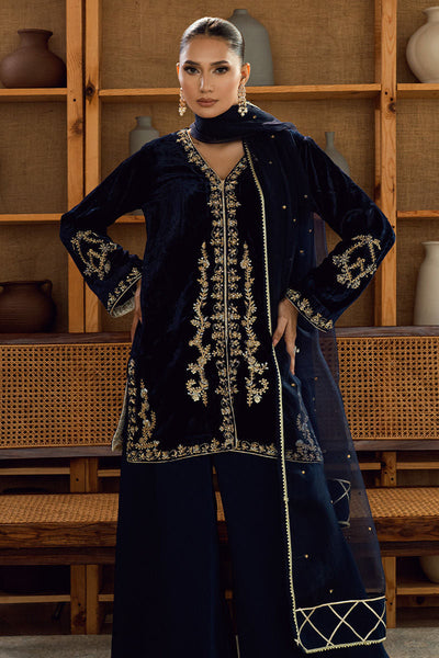 Fatima Khan | Warm Whisper Velvet 25 | Sapphire Legacy