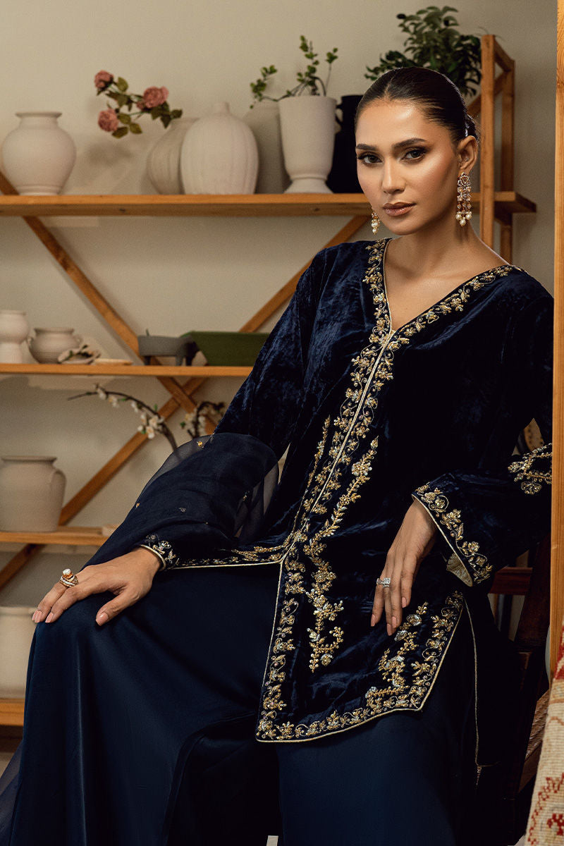 Fatima Khan | Warm Whisper Velvet 25 | Sapphire Legacy-6