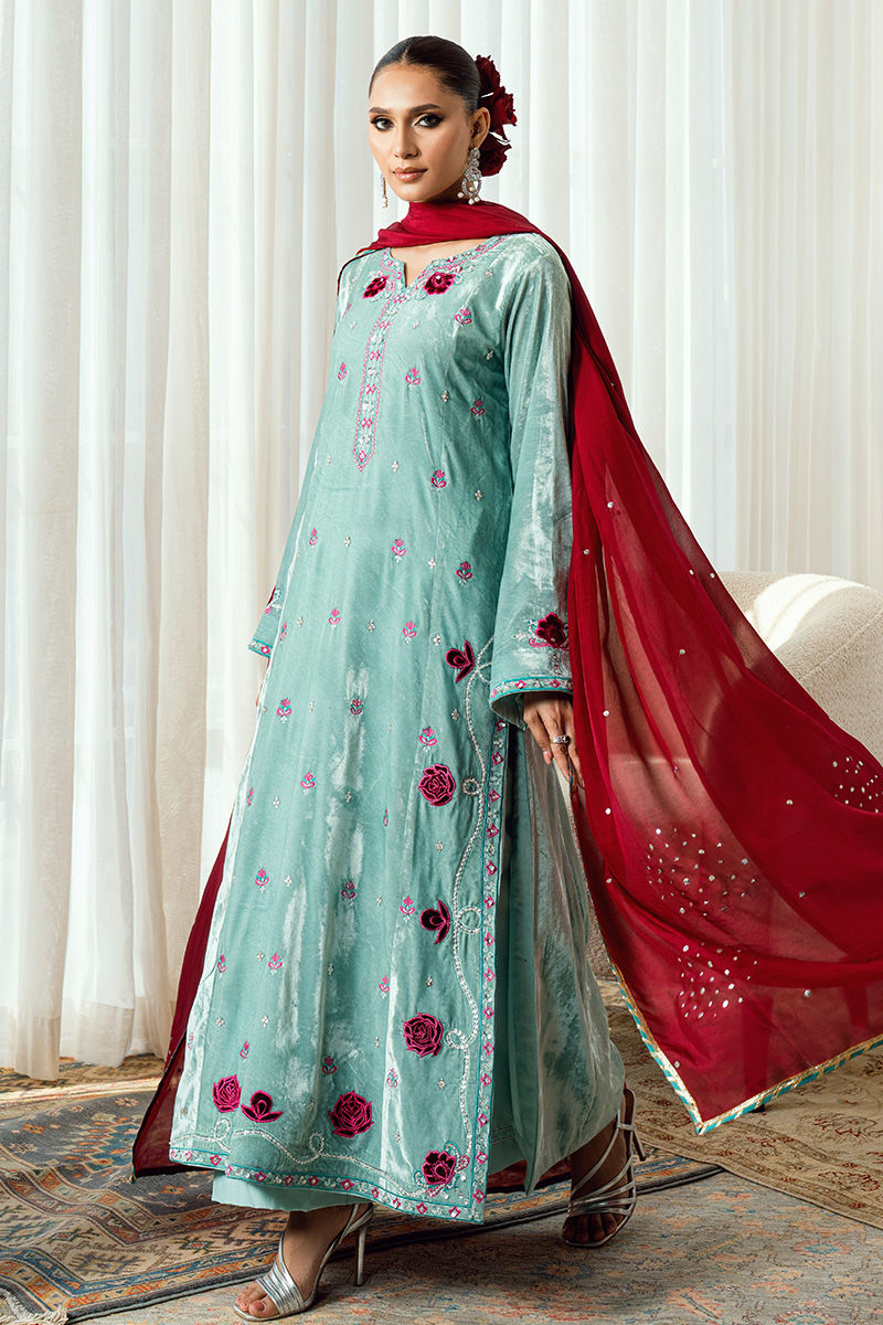 Fatima Khan | Warm Whisper Velvet 25 | Twilight Rose-4