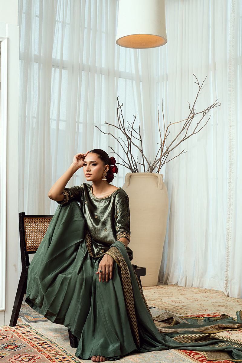 Fatima Khan | Warm Whisper Velvet 25 | Olive Dynasty-5