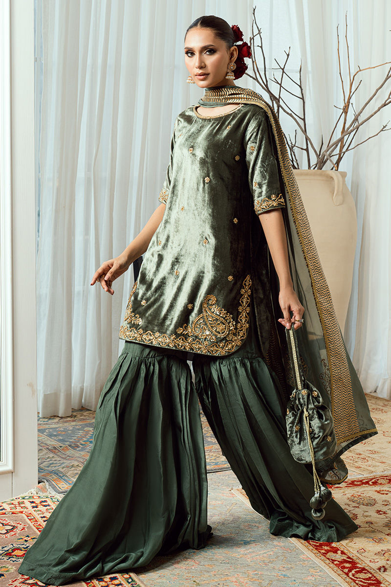 Fatima Khan | Warm Whisper Velvet 25 | Olive Dynasty, image 3