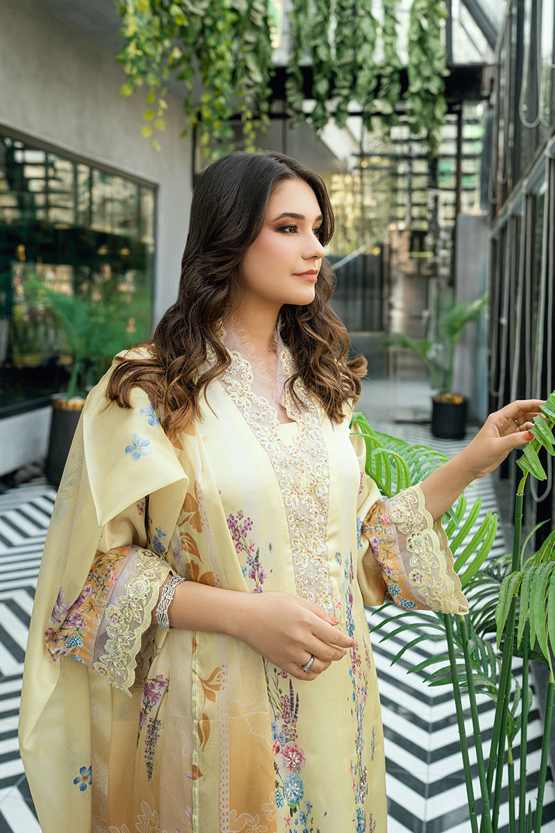 Fatima Khan | La Fleur Eid Edit | Buttercup Bloom-5