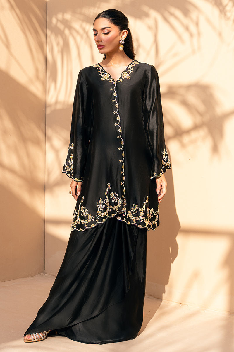 Fatima Khan | Flore Eid Luxe 26 | Noir Petale-4