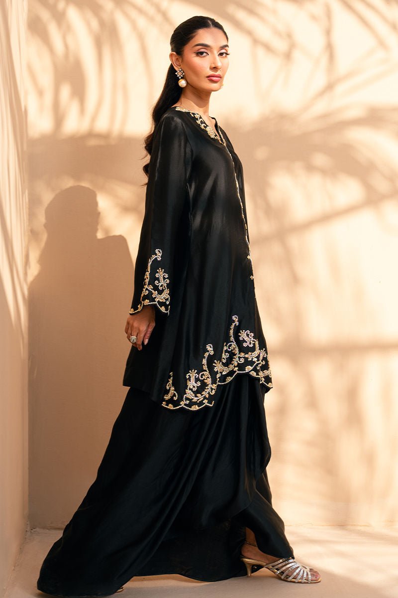 Fatima Khan | Flore Eid Luxe 26 | Noir Petale, image 2