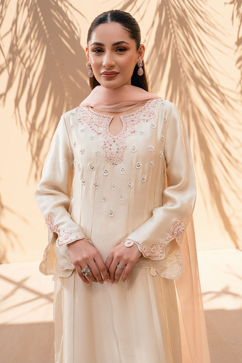 Fatima Khan | Flore Eid Luxe 26 | Azalea-3