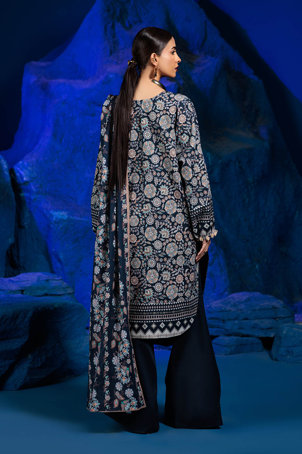 Bonanza Satrangi | Floral Bloom 3 Pc (2W24P3P349) -  Bonanza Satrangi Unstitched - Original Designer Dress - House of Maryam