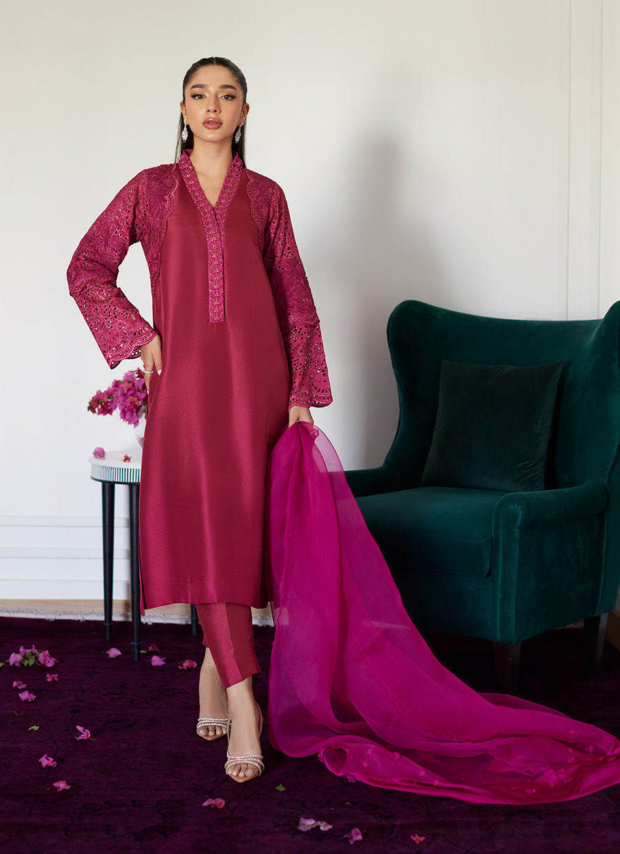 Farah Talib Aziz | Luna Eid Collection 24 | HONORINE MAGENTA -  Farah Talib Aziz Luxury - Original Designer Dress - House of Maryam