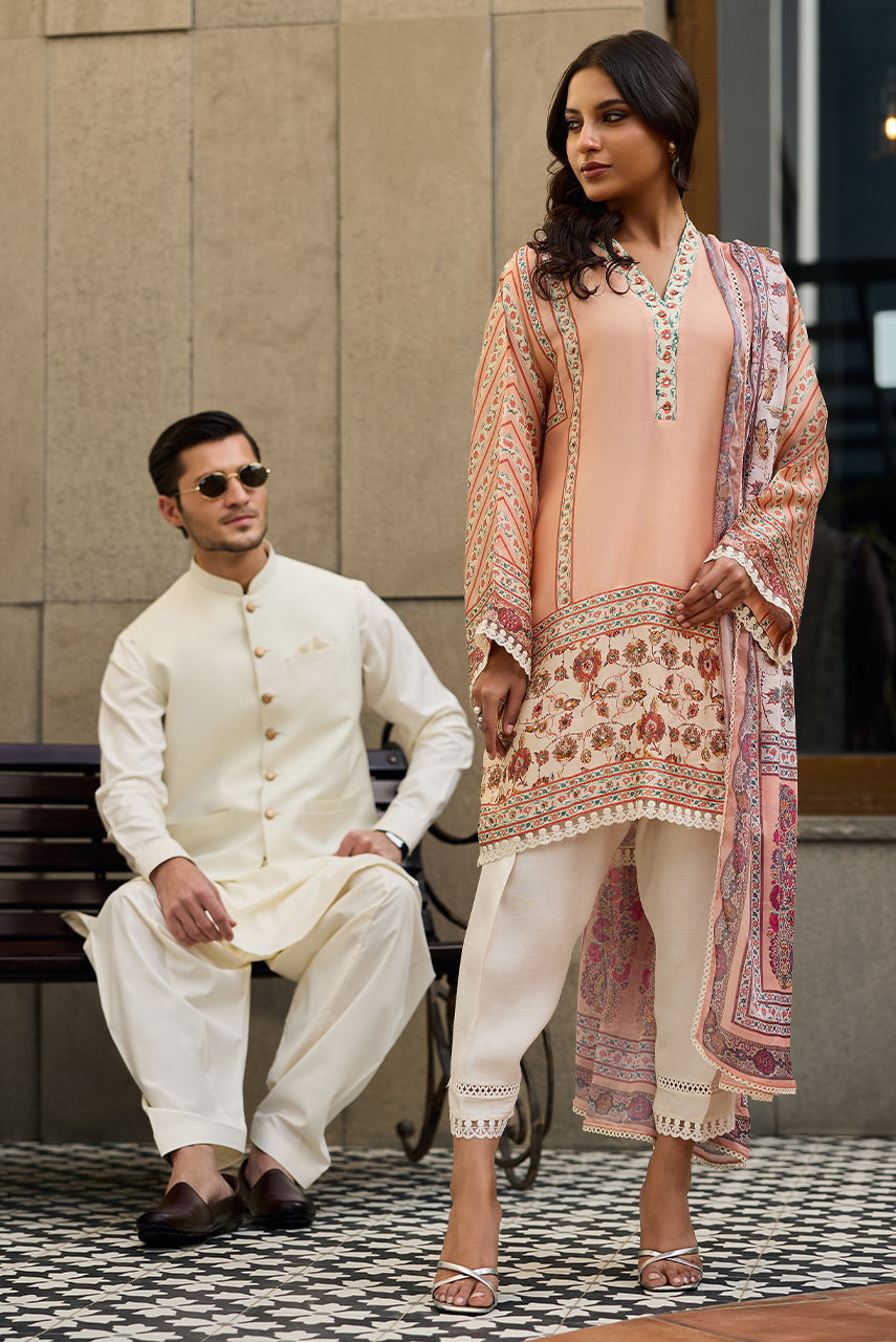 Deepak Perwani | Eid Edit | Iznik-1