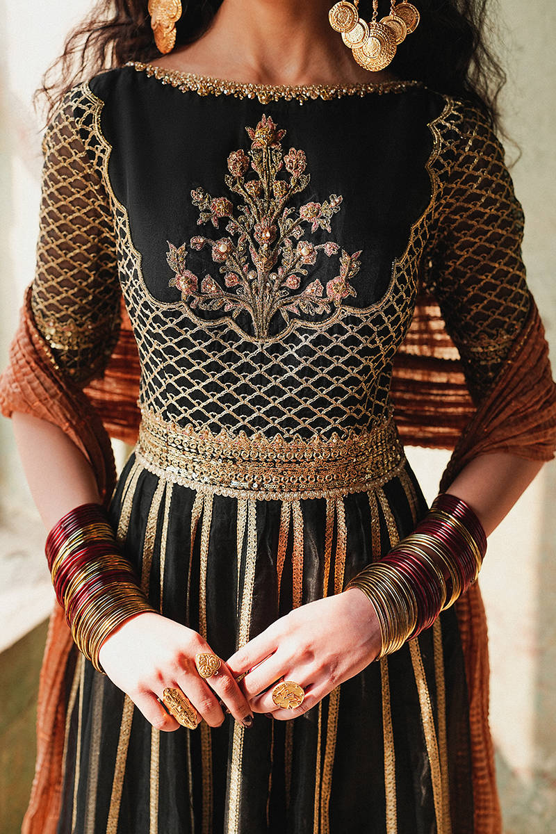 MNR | Farid Manzil Luxury Pret 26 | Ronak-e-Chaman, image 3