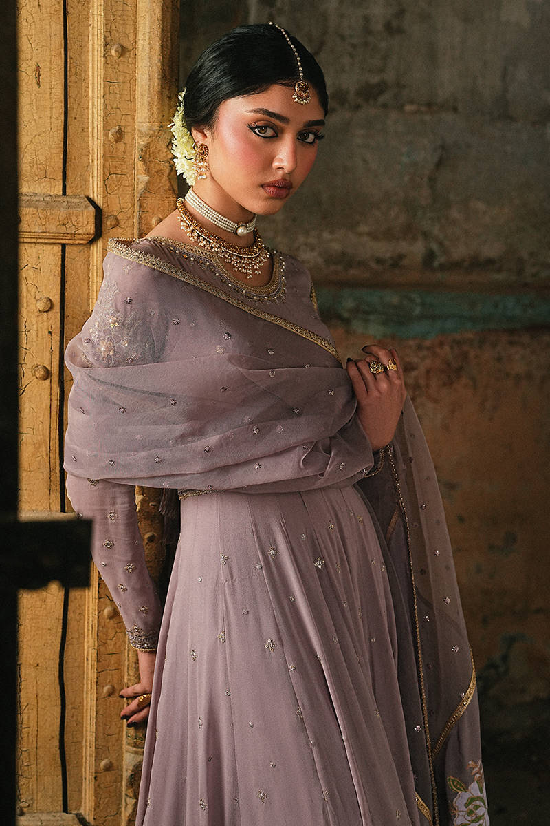 MNR | Farid Manzil Luxury Pret 26 | Sahar-e-Lilac, image 4