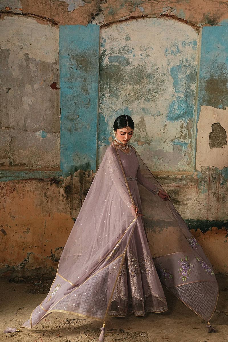 MNR | Farid Manzil Luxury Pret 26 | Sahar-e-Lilac, image 5