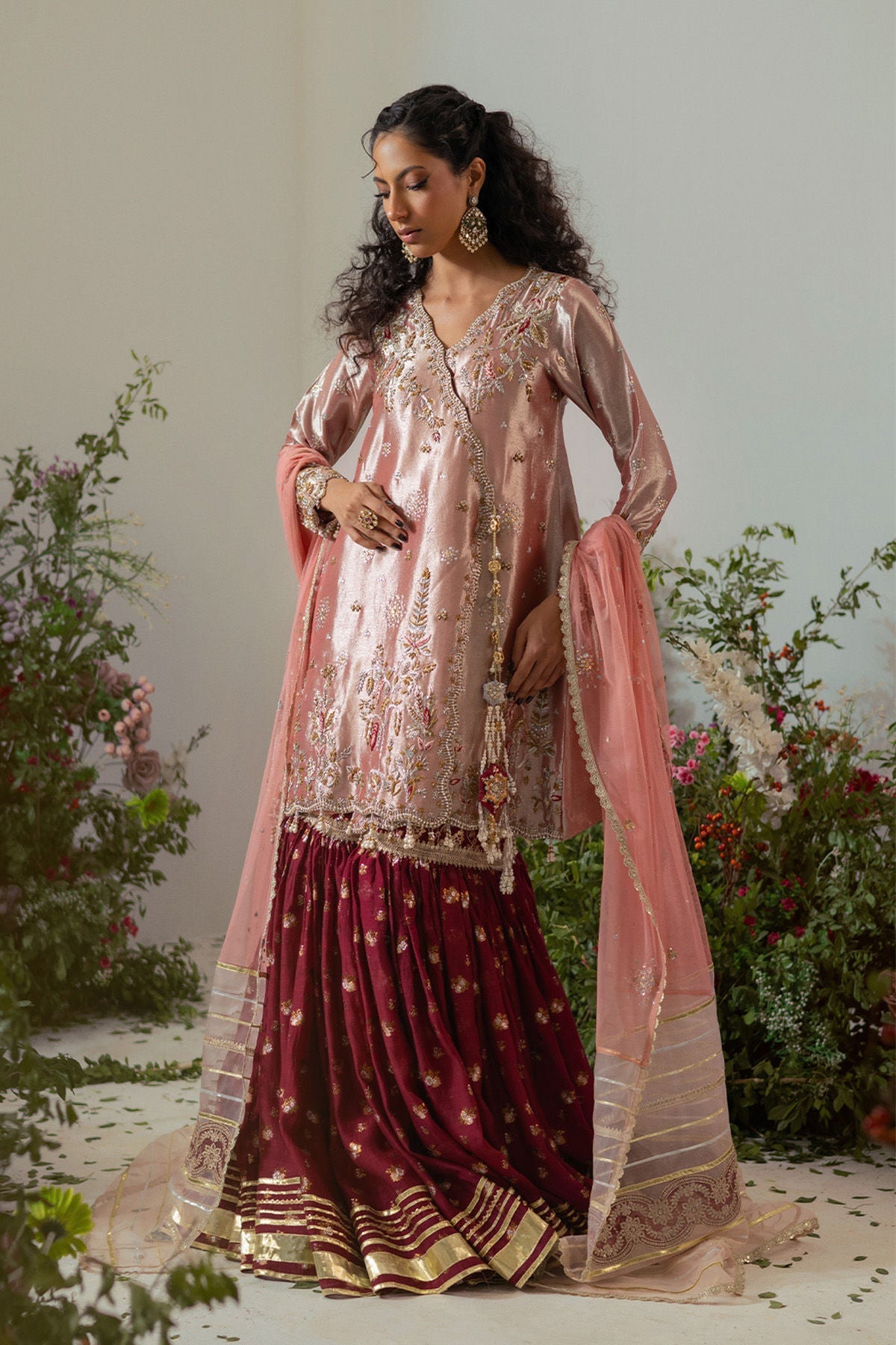 Annus Abrar | Melia Luxe Formals | Azara