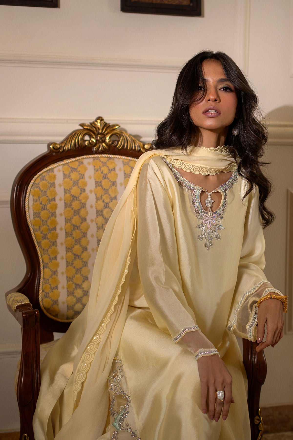 Annus Abrar | Zeh Eid Edit | Parisa, image 3