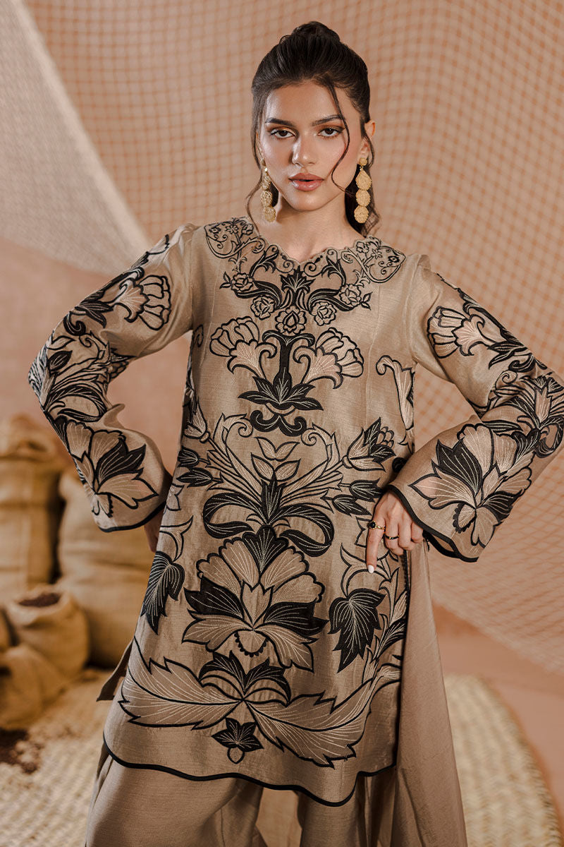 Ansab Jahangir | Luxury Pret 25 | Amrisa, image 4