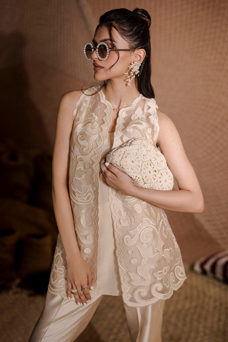 Ansab Jahangir | Luxury Pret 25 | Alayra, image 3