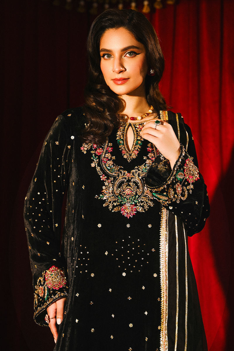 Ansab Jahangir | So Hot Luxury Velvets | Derya, image 4