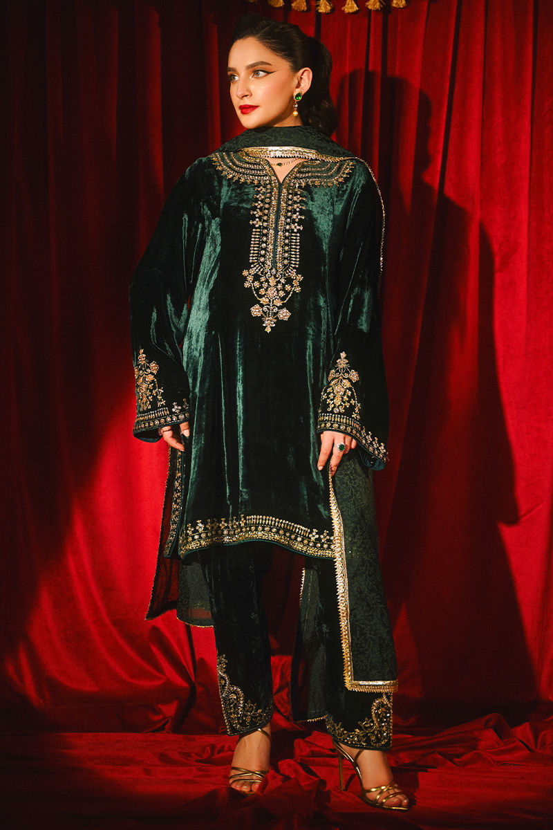 Ansab Jahangir | So Hot Luxury Velvets | Taliah, image 5