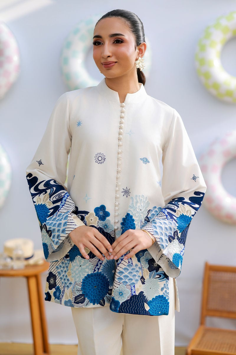 Ansab Jahangir | The Girls Eid Luxury Pret 26 | Juno, image 3