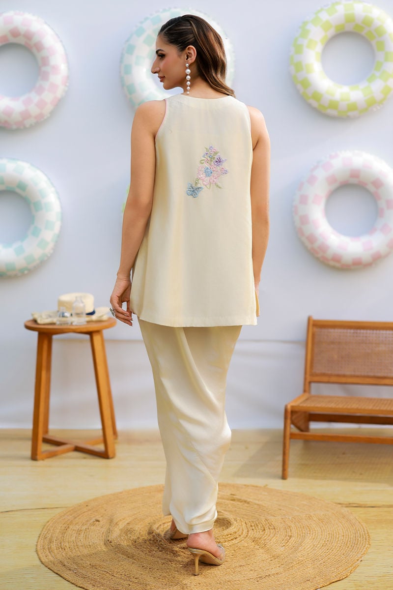 Ansab Jahangir | The Girls Eid Luxury Pret 26 | Pixie, image 2