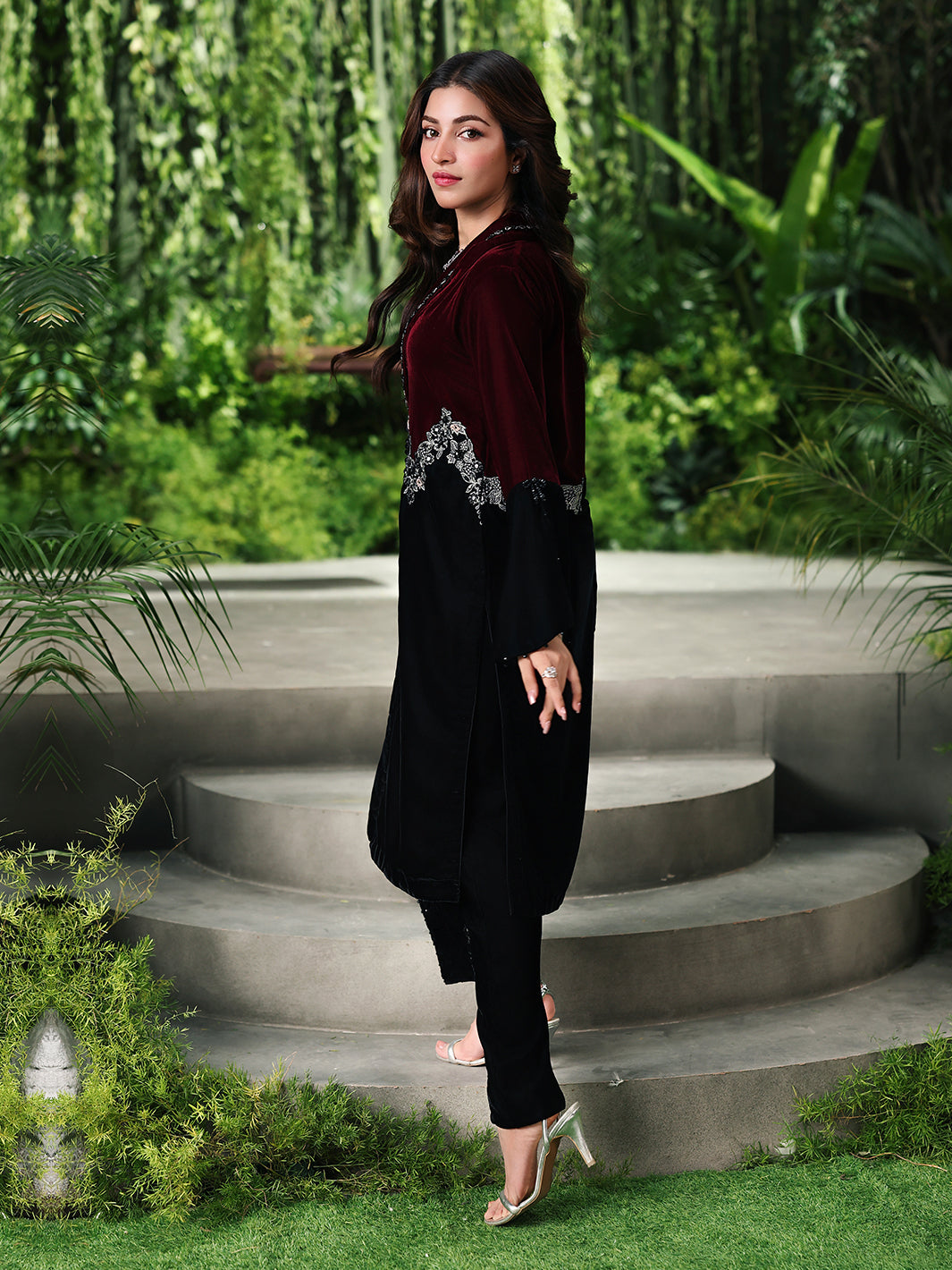 Ain | Twilight The Velvet Edit | AN-184-2