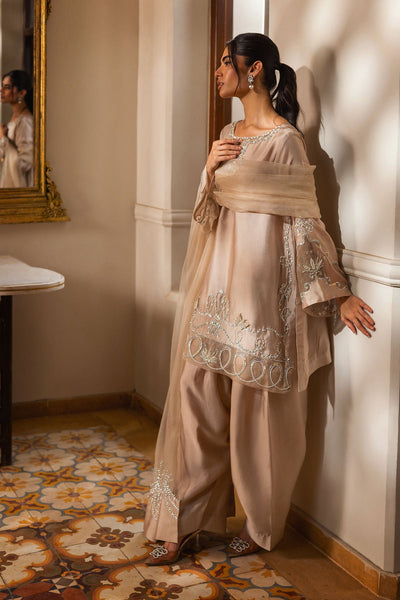 Annus Abrar | Leah Luxury Pret |Ceira