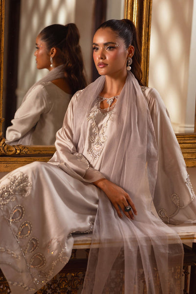 Annus Abrar | Leah Luxury Pret | Mariel