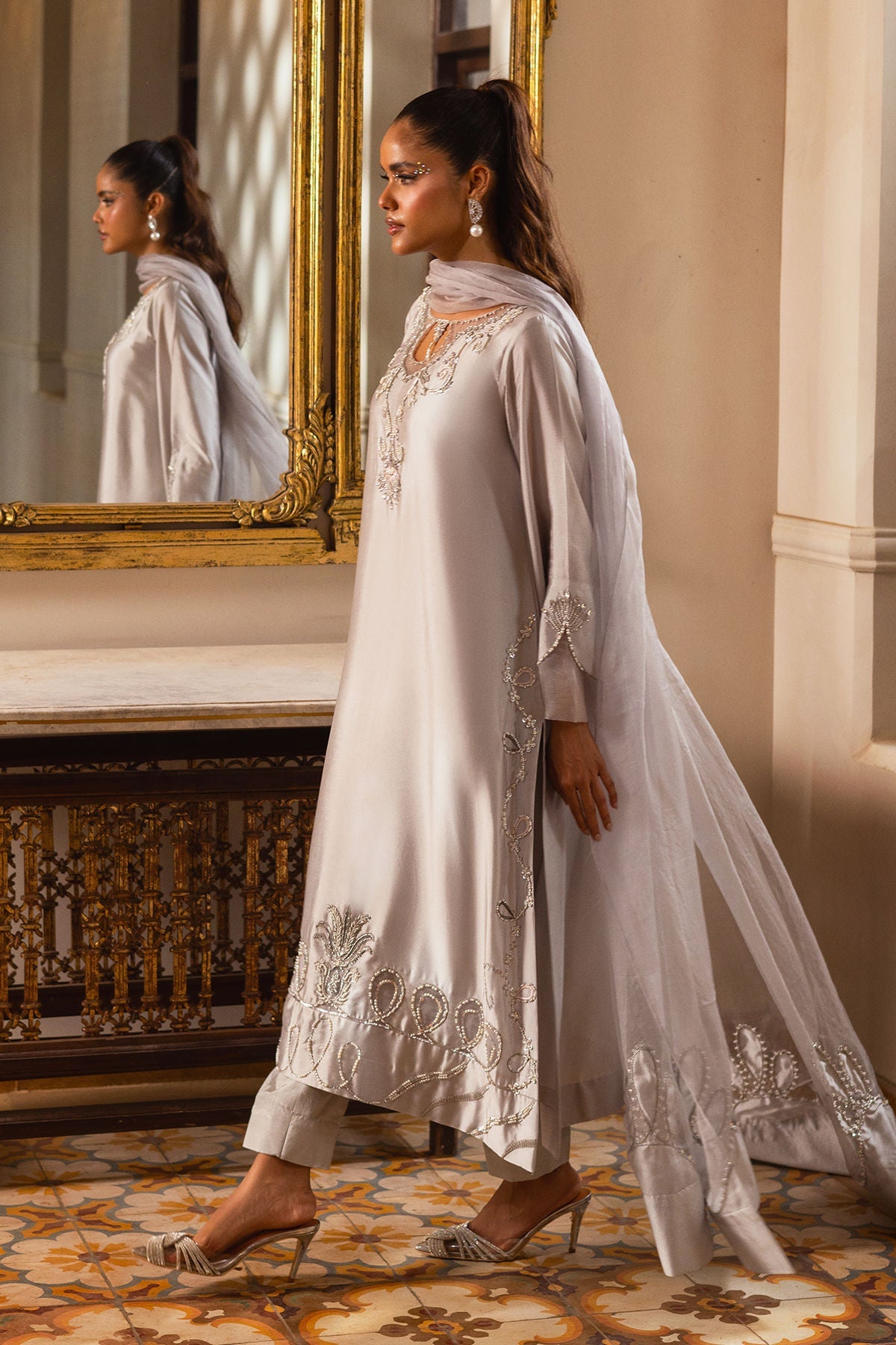 Annus Abrar | Leah Luxury Pret | Mariel-2