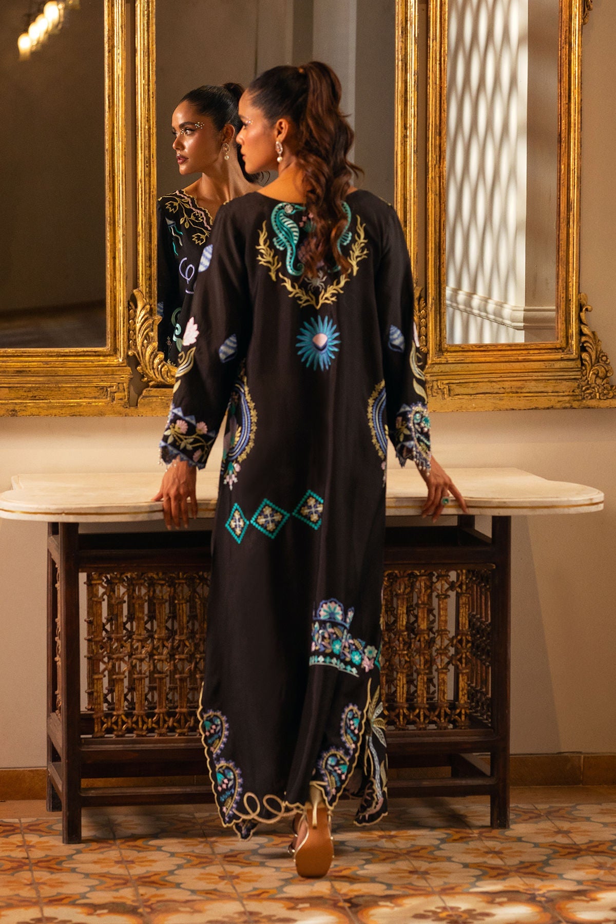Annus Abrar | Leah Luxury Pret |Kayla Kaftan, image 3