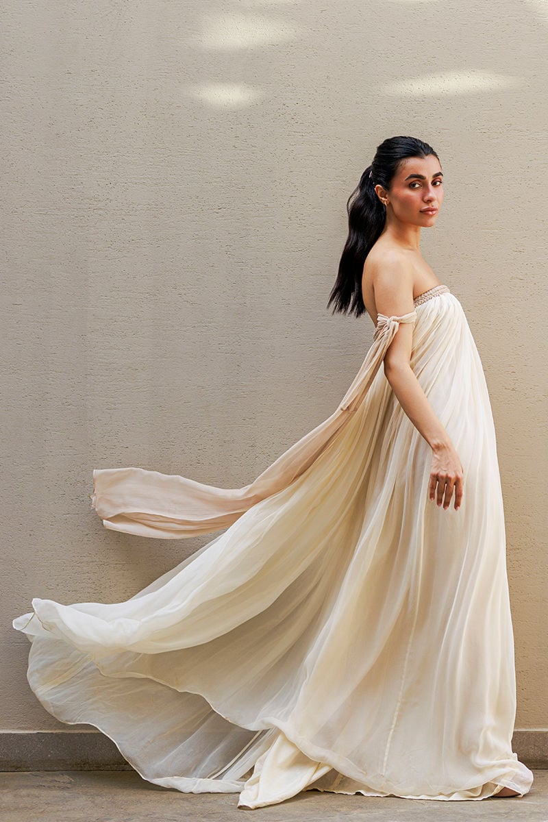 Ansab Jahangir | Resort 26 | Calypso-4