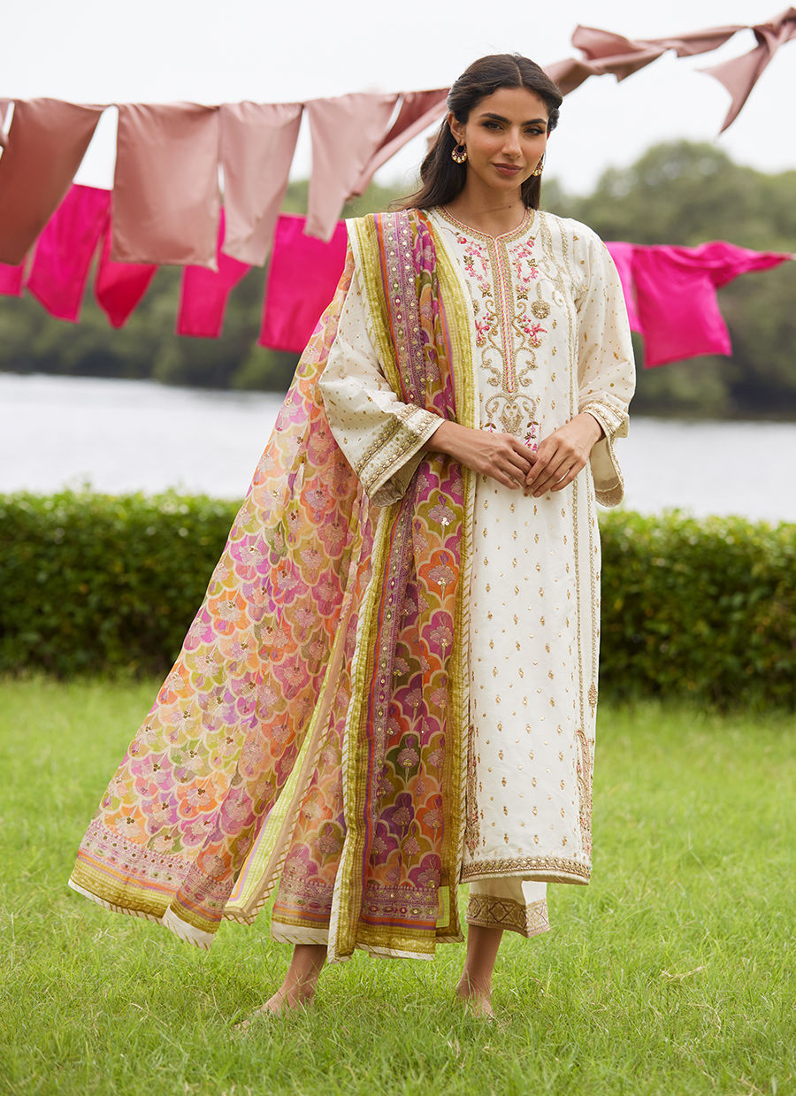 Farah Talib Aziz | Mayna Festive Luxe Pret | Ember Ivory Kurta And Dupatta-4