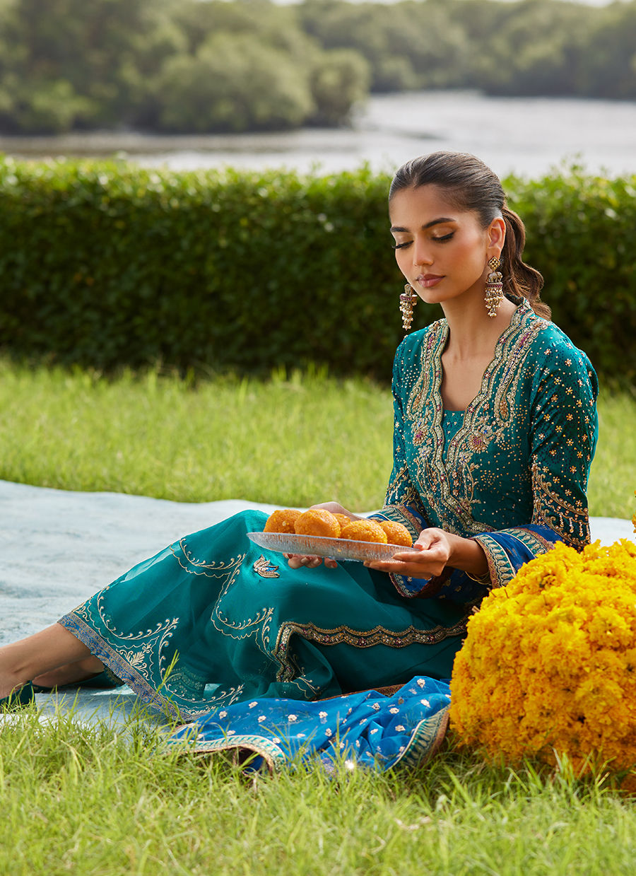 Farah Talib Aziz | Mayna Festive Luxe Pret | Empress Emerald Kalidaar And Dupatta-6