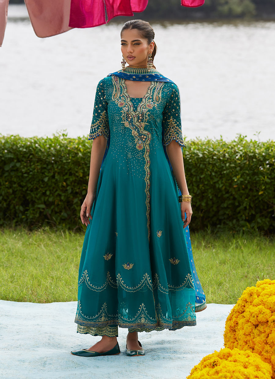 Farah Talib Aziz | Mayna Festive Luxe Pret | Empress Emerald Kalidaar And Dupatta-5