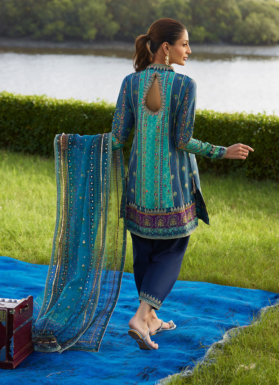 Farah Talib Aziz | Mayna Festive Luxe Pret | Azeema Angarkha And Dupatta, image 2