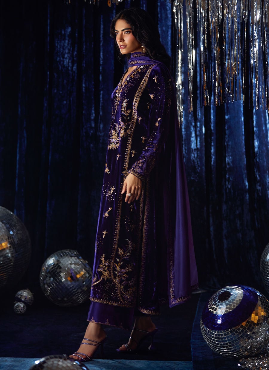 Farah Talib Aziz | Velvet Fete 4 | Tahlia Shirt And Dupatta-5