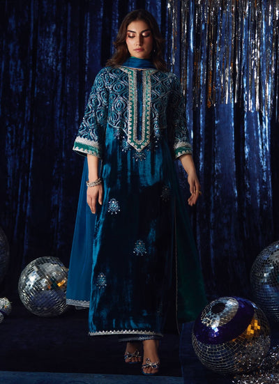 Farah Talib Aziz | Velvet Fete 4 | Teen Teal Shirt And Dupatta
