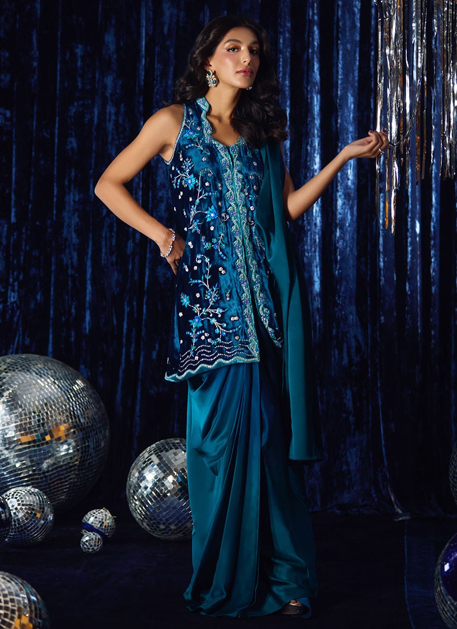 Farah Talib Aziz | Velvet Fete 4 | Pri Prussian Blue Saari Jacket-4