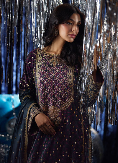 Farah Talib Aziz | Velvet Fete 4 | Reeya Velvet Shirt And Dupatta