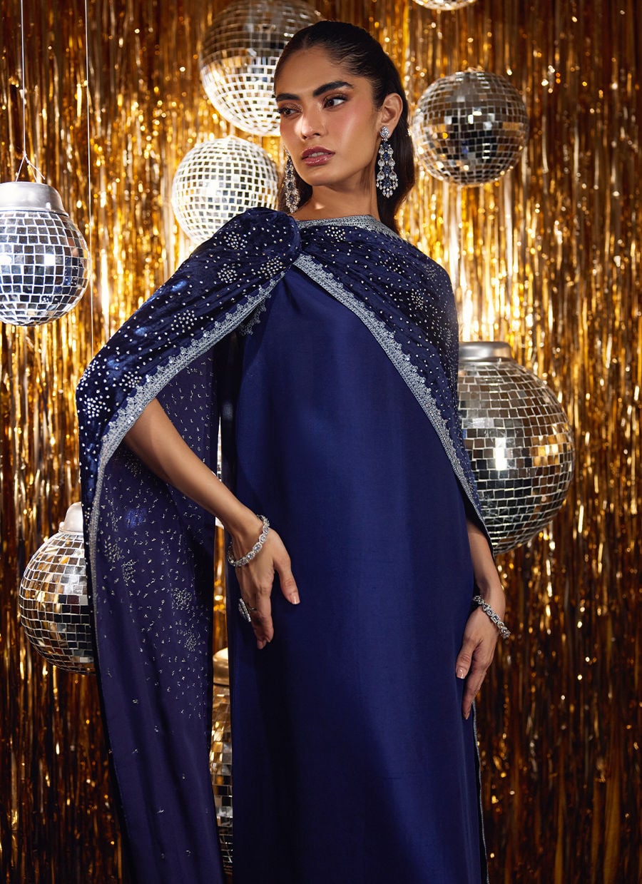 Farah Talib Aziz | Velvet Fete 4 | Elyra Silk Shirt And Pre-Draped Dupatta, image 4