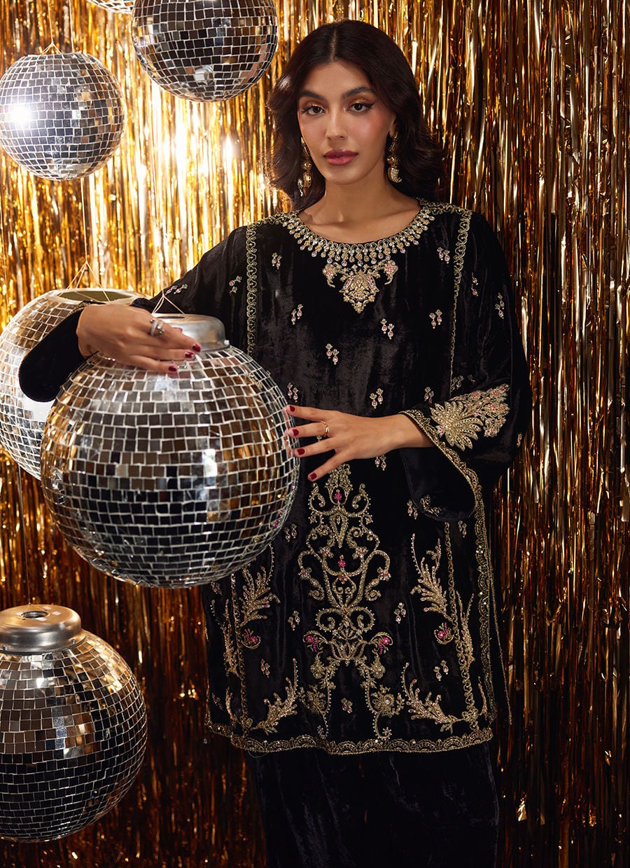 Farah Talib Aziz | Velvet Fete 4 | Liana Onyx Shirt-3