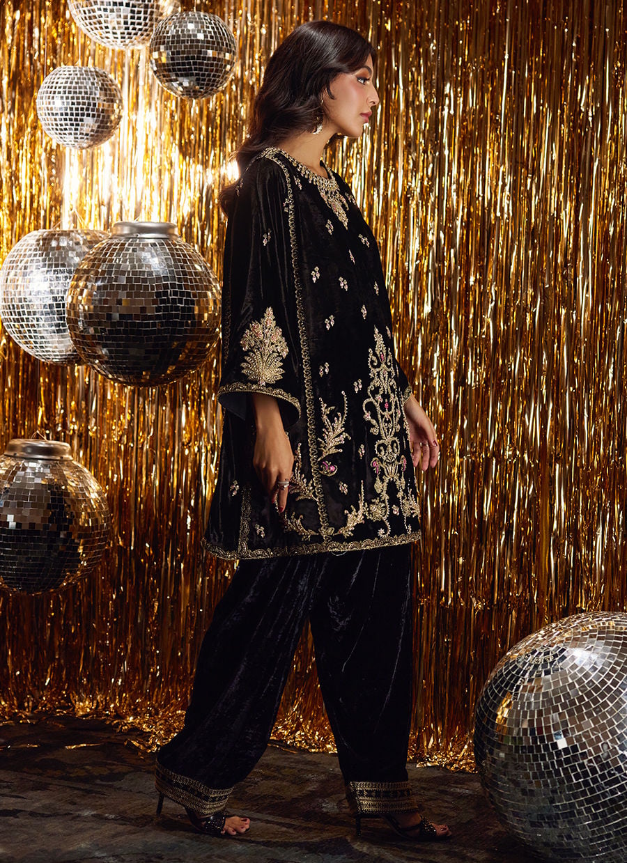 Farah Talib Aziz | Velvet Fete 4 | Liana Onyx Shirt, image 4