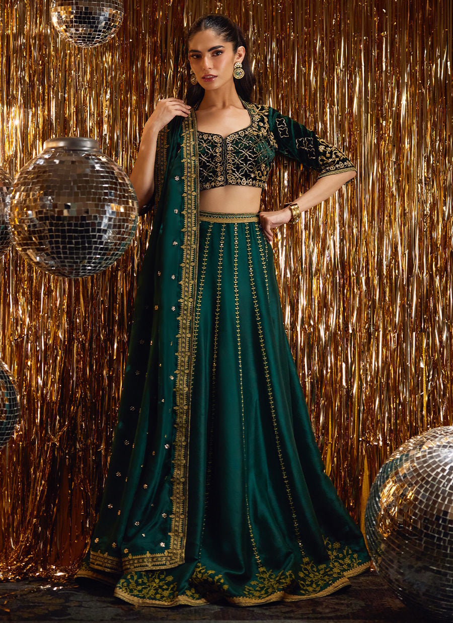 Farah Talib Aziz | Velvet Fete 4 | Sera Emerald Lehnga Choli, image 5