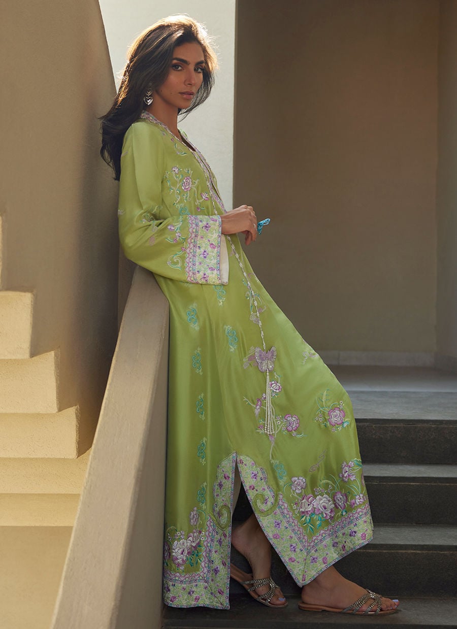 Farah Talib Aziz | Laani The Kaftan Edit | Zinni Silk-4