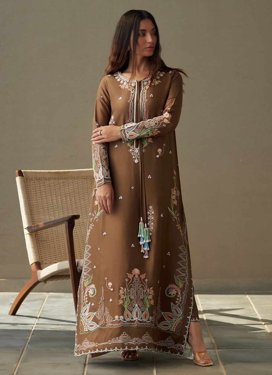 Farah Talib Aziz | Laani The Kaftan Edit | Enia Espresso Silk-4