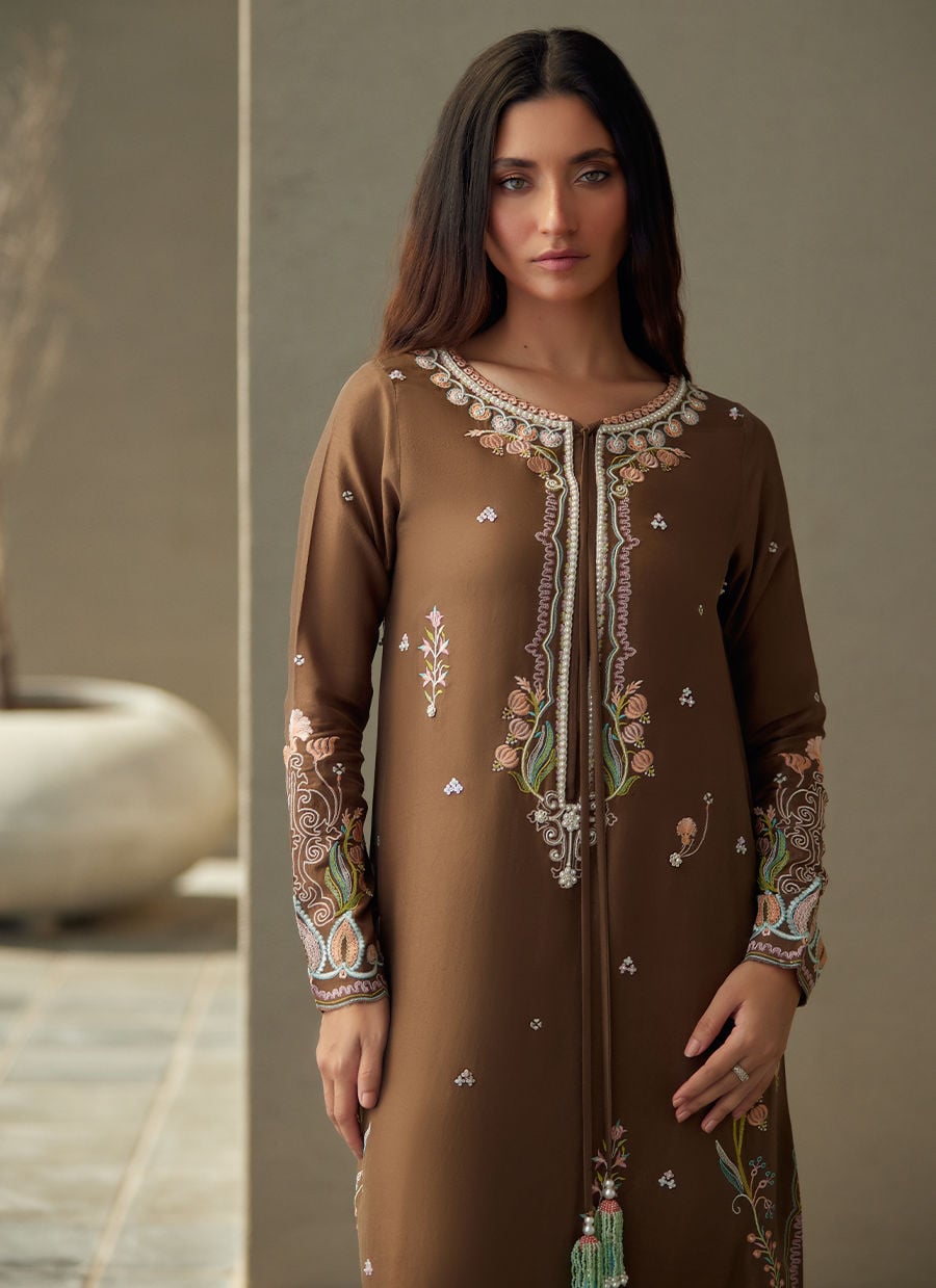 Farah Talib Aziz | Laani The Kaftan Edit | Enia Espresso Silk-3