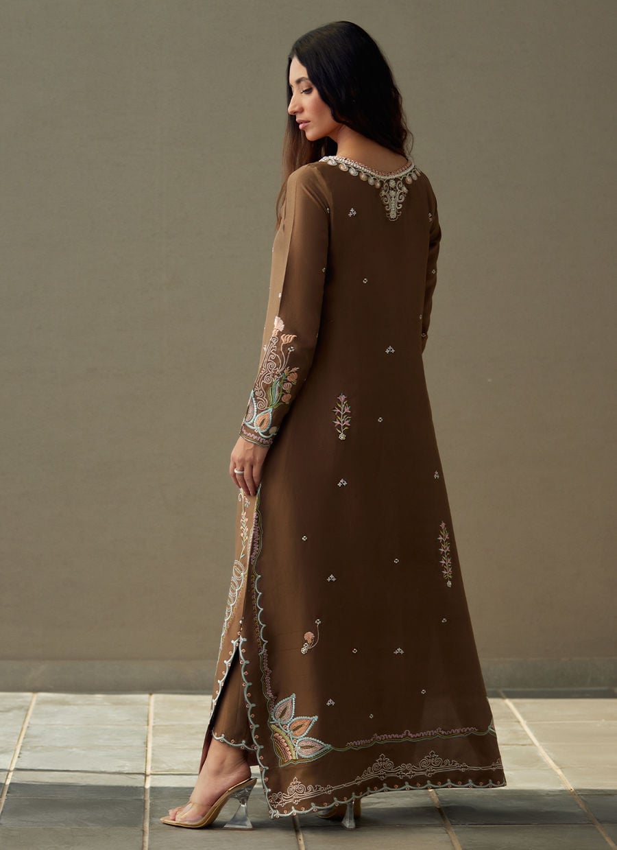 Farah Talib Aziz | Laani The Kaftan Edit | Enia Espresso Silk-2