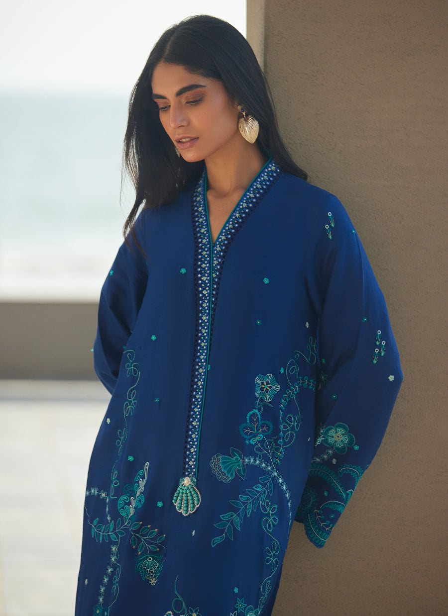 Farah Talib Aziz | Laani The Kaftan Edit | liri Ink Blue, image 3